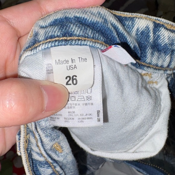 American Apparel High-Waisted Acid Wash Jean Shorts - Picture 7 of 7